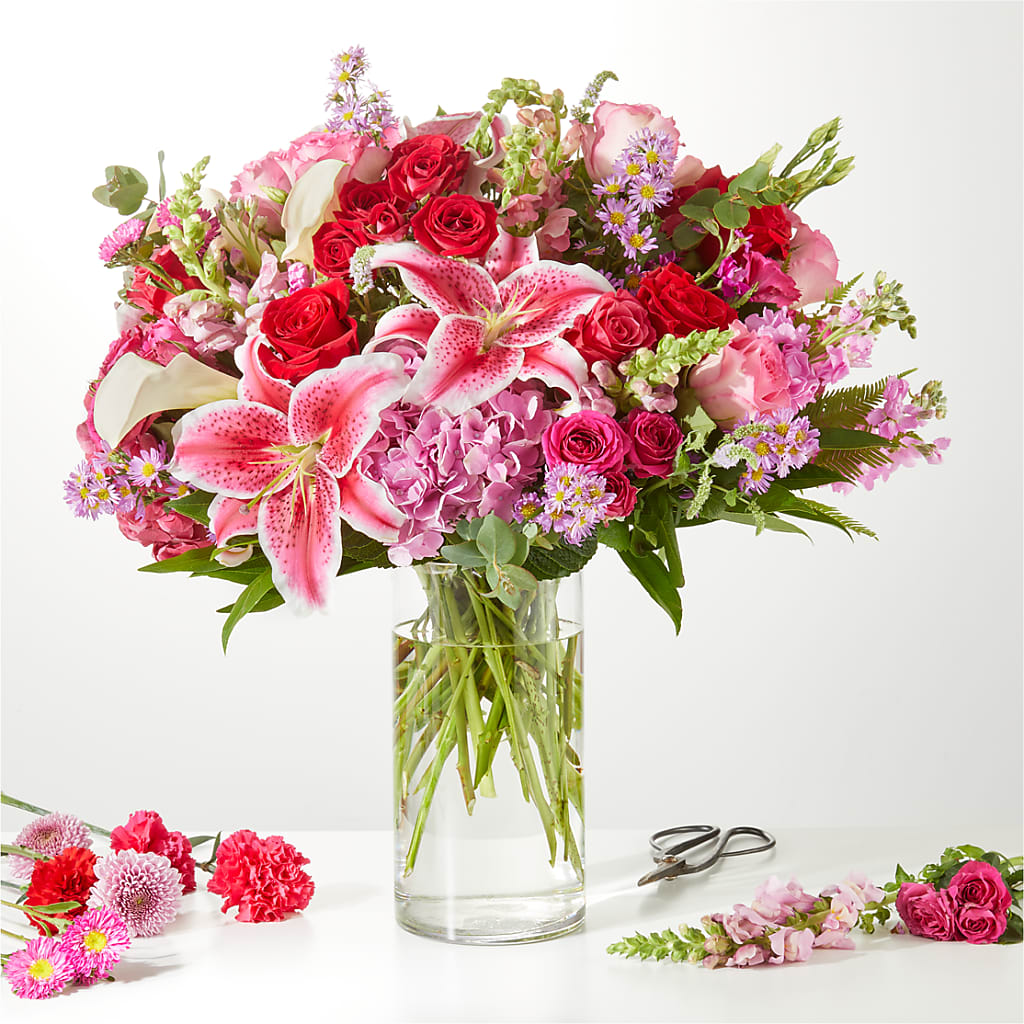 Swooning Over You - A Luxury Florist Original – Bush Flower Shop, North Augusta SC