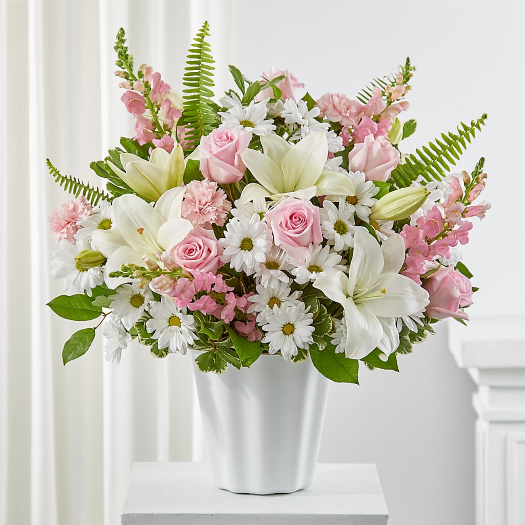 Soft Touch Tabletop Basket – Bush Flower Shop, North Augusta SC