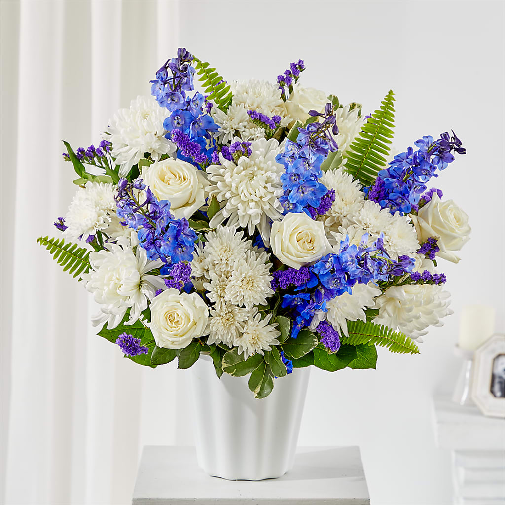 Hold Dear Tabletop Basket – Bush Flower Shop, North Augusta SC
