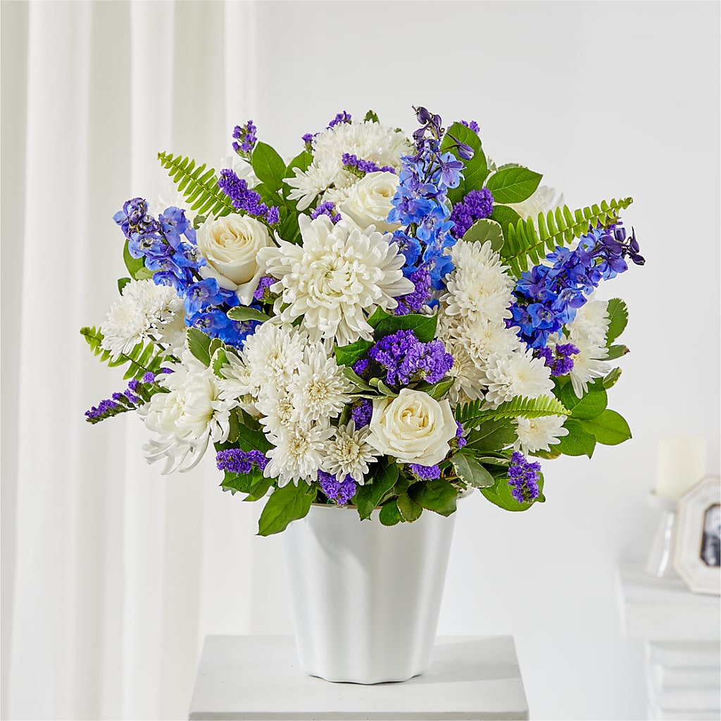 Hold Dear Tabletop Basket – Bush Flower Shop, North Augusta SC