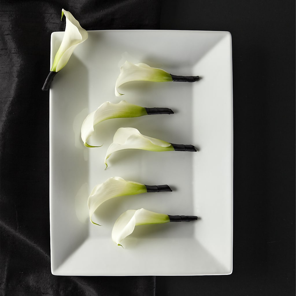 white mini calla lily boutonniere Calla Lily Promise Boutonniere