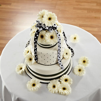 Simple Sophistication Cake Décor –  Bush Flower Shop, North Augusta SC
